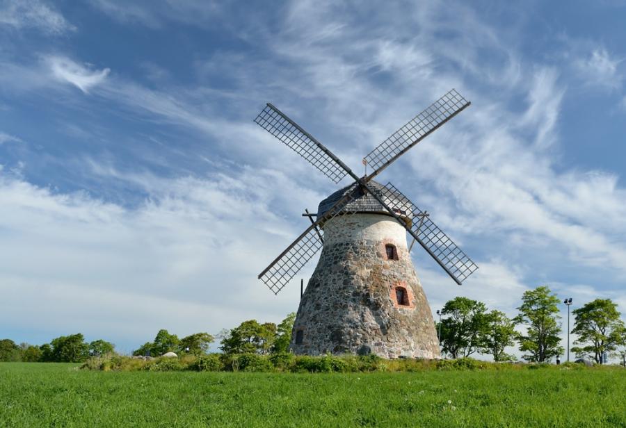 Is groene stroom een fabel? 5 van de 10 Nederlanders denkt van wel. 